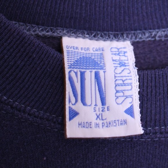 Vintage Bug Bunny Sweatshirt Daffy Duck Taz 1993XL - Picture 8 of 8